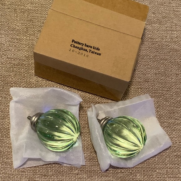 Pottery Barn Kids Other - Pottery Barn Kids Green Glass Finials-Set of 2